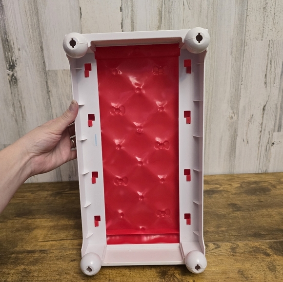 Hello Kitty Red and White Bow 13 Inch Doll Bed - Picture 4 of 7